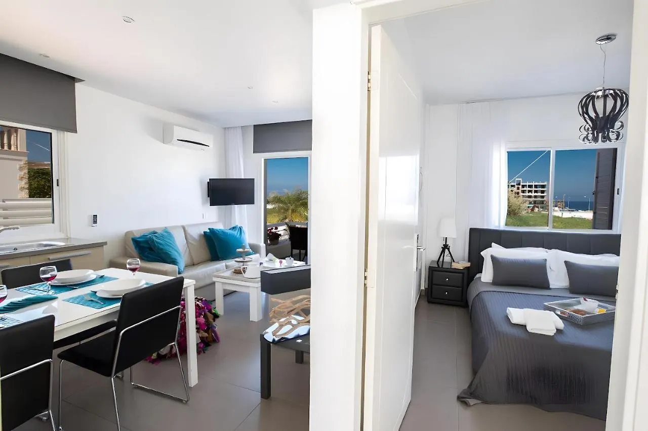 Sun & Sea Seaview Apartment Protaras